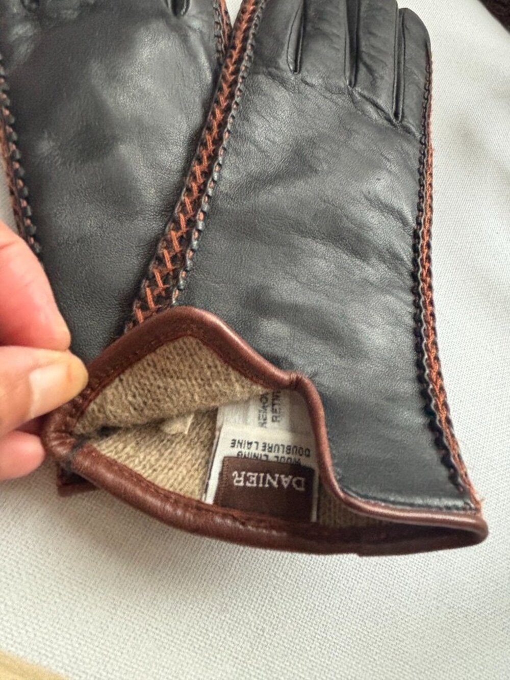 Fossil Black & Brown Handbag Set | New Vintage Danier Leather Gloves Small - Picture 4 of 7